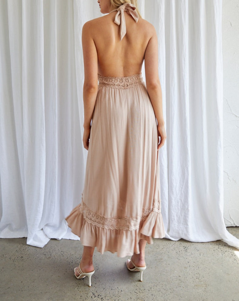 Frozen Beauty Halter Neck Pleated Maxi Dress MOCHA